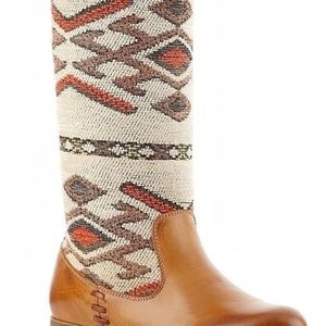 Wanted Nava mid-rise boots size 7